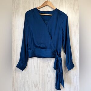 Banana Republic Stunning Teal Blue Silky Satin Like Long Sleeve Blouse Size XS